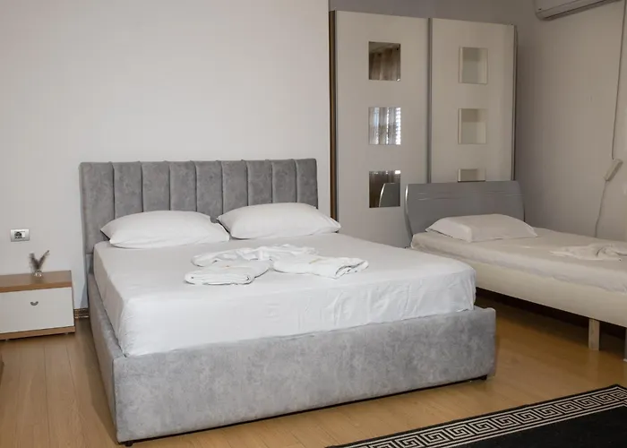 Gasthuis Albjona Tirana